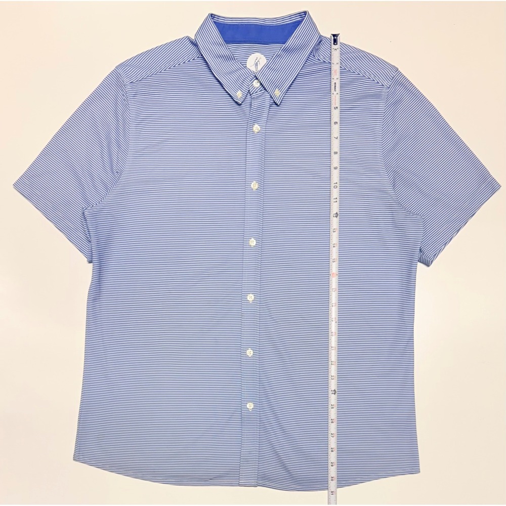 Toes on the Nose Mens XL Blue White Striped Performance Short Sleeve Button Down